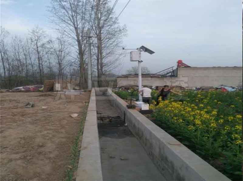 一體式超聲波液位計(jì)戶外測(cè)量