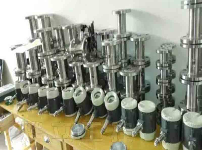 燁立渦輪流量計組裝中